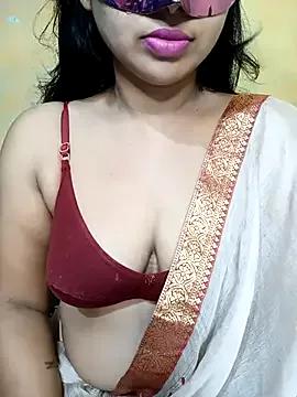 Sweety4u97 from StripChat is Freechat