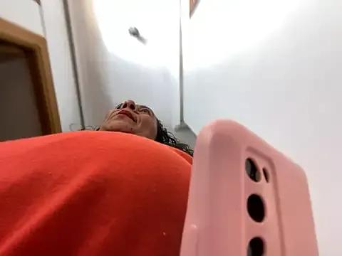 sweeviolet from StripChat