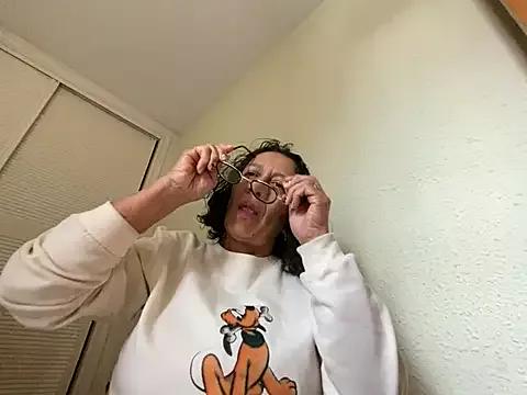 sweeviolet from StripChat