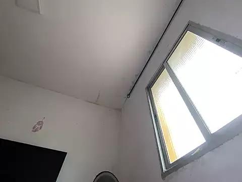 sweeviolet from StripChat is Freechat