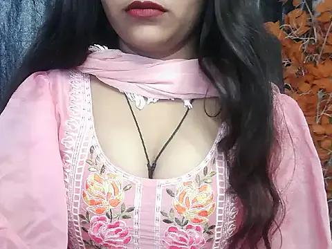 Sweey_Bebo from StripChat is Freechat