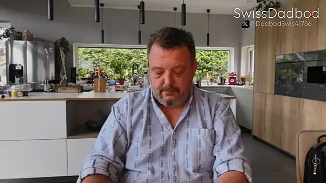 SwissDadbod on StripChat 