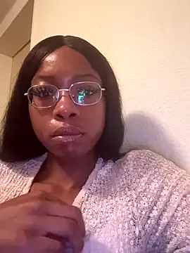 SwissMirelle from StripChat