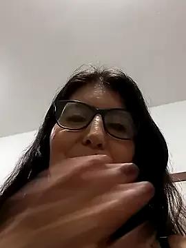 Swity_foster from StripChat