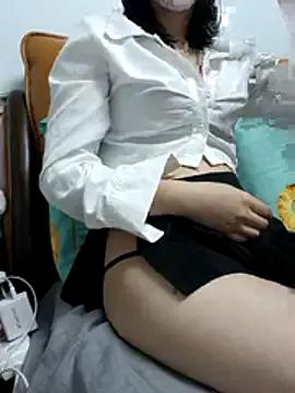 syy9999 from StripChat