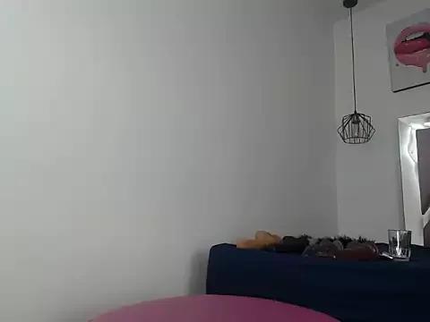 Taboo-AliyahRyan from StripChat is Freechat