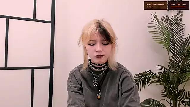 TaiteBeat from StripChat