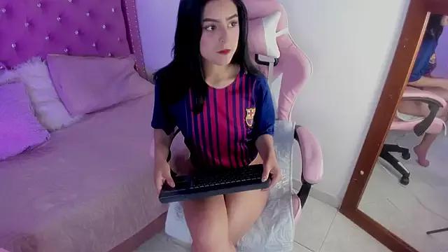 Try our streaming cams variety and talk on a personal level with our adorable girls streamers, showing off their bountiful shapes and dildos.