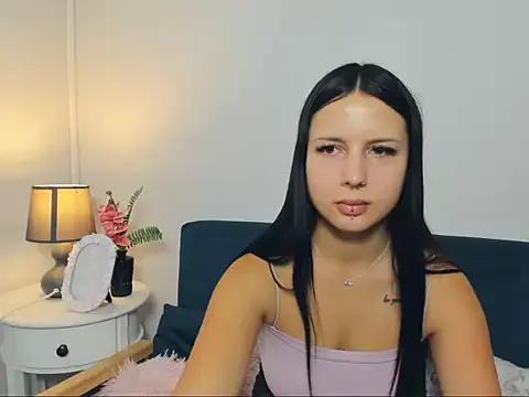 TaliaAdorable from StripChat