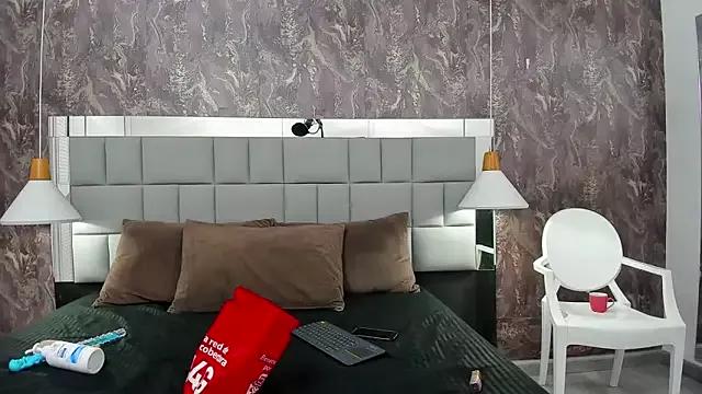 TALIAKAZIMI from StripChat is Freechat