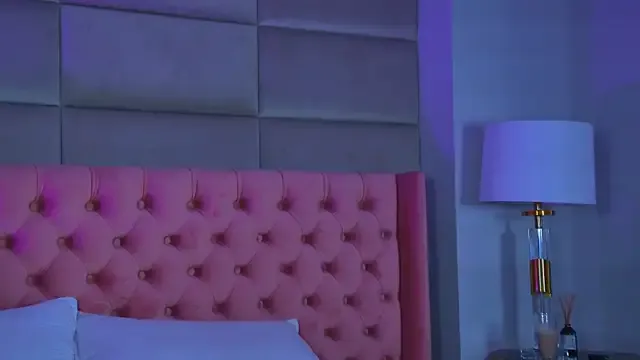 TaliaMorenne from StripChat is Freechat