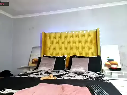 Tall-Swati-Biatch on StripChat 