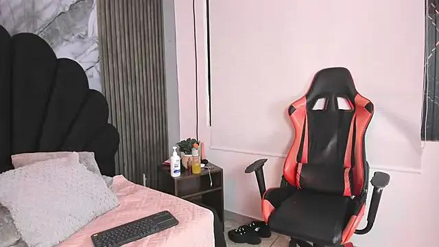 Tamara_stons from StripChat is Freechat