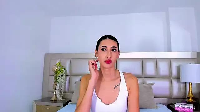 TamaraKeyz from StripChat is Freechat
