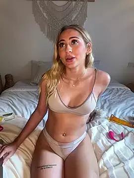 TamaraTemptations from StripChat is Private