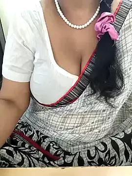tami_lavanya from StripChat is Freechat