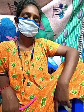 Tamil--Rani from StripChat is Freechat
