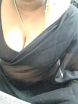 Tamil-rami from StripChat is Freechat