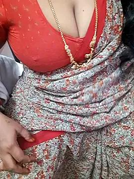 Tamil_Ammani from StripChat is Freechat