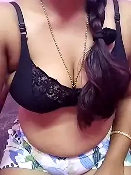 Tamil_Amul from StripChat is Freechat