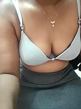 Tamil_aparna69 from StripChat is Freechat