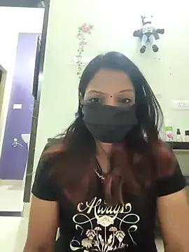Tamil_Ishu from StripChat is Freechat