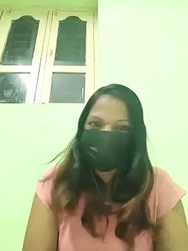 Tamil_Ishu from StripChat is Freechat