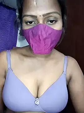 Tamil_kavinila from StripChat
