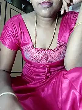 Tamil_Kavitha from StripChat is Freechat