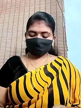 Tamil_Lotus from StripChat is Freechat