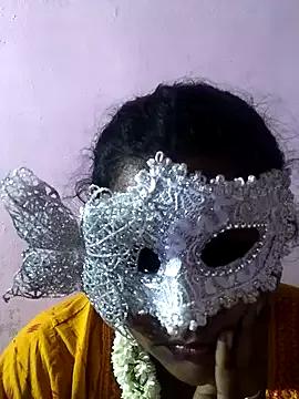 Tamil_queenbaby from StripChat is Freechat
