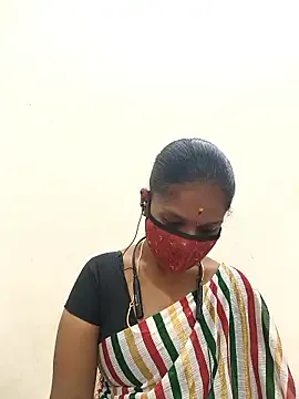 Tamil_Yalini12 from StripChat is Freechat