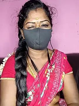 Tamilammukuttyy from StripChat