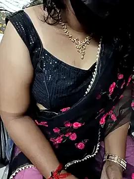 tamilmaha12 from StripChat is Freechat