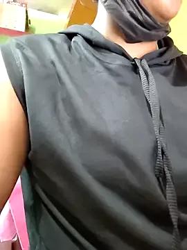 Tamilnandhini from StripChat is Freechat