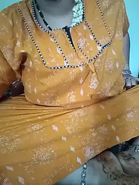 tamilniranjana from StripChat is Freechat