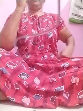 Tamilpriyanka75 from StripChat is Freechat
