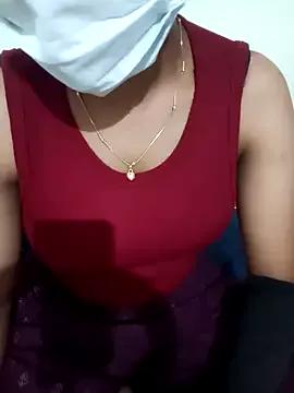 Tamilsweetheart from StripChat is Freechat