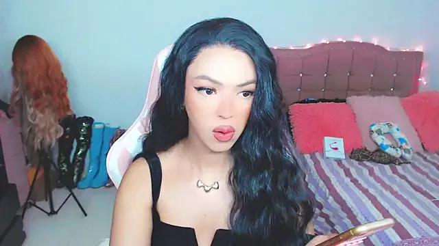 Tanedra_collings from StripChat is Freechat