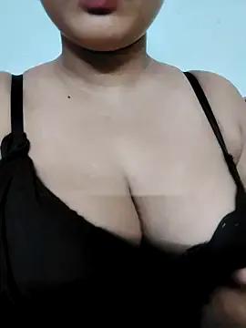 Tanisha-Sultana from StripChat is Freechat