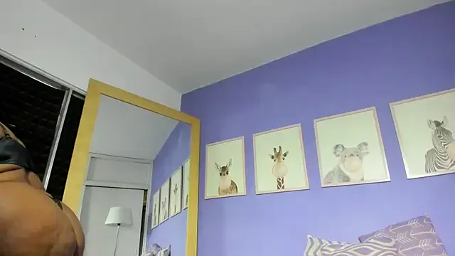 TanishaReyes from StripChat is Freechat