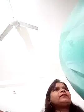 Taniya-2025 from StripChat