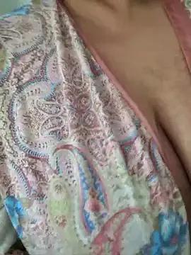 Tara-Kandy from StripChat is Freechat