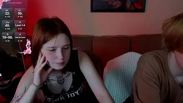 Tara_Lawson from StripChat is Freechat