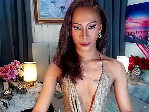 Tarah_Ebony from StripChat