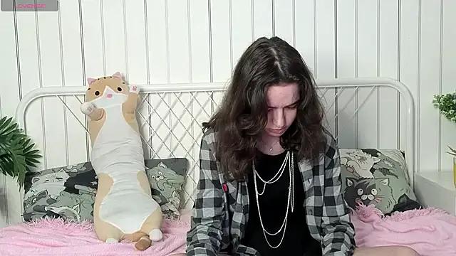 TarahCayne from StripChat