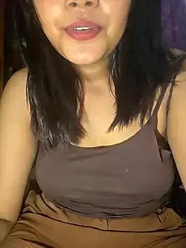 Tasty_Crush from StripChat
