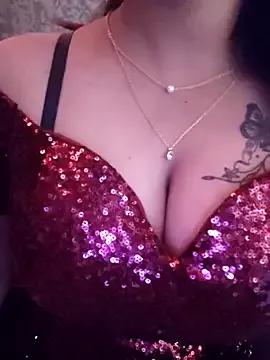 Tasty_Melody from StripChat