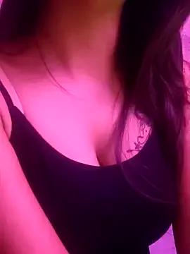 Tasty_Melody from StripChat