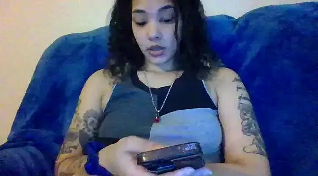tastylolaaa from StripChat